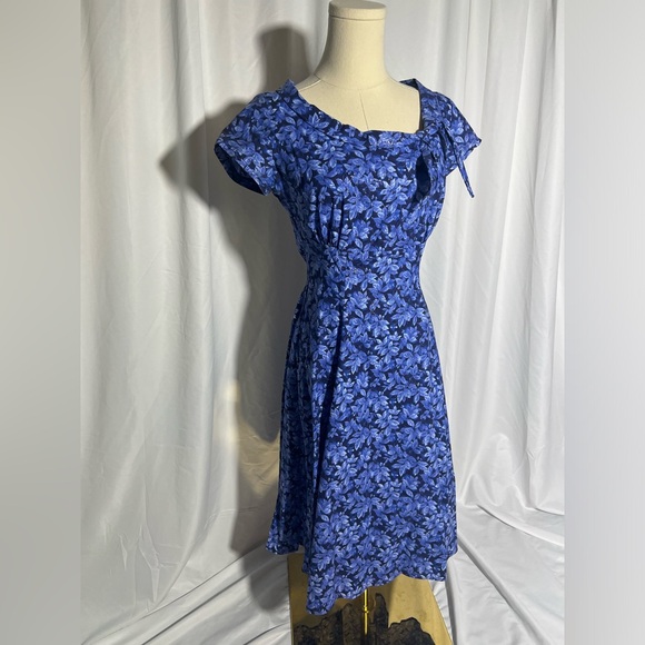 Heart of Haute vintage style dress. | M - Picture 3 of 10